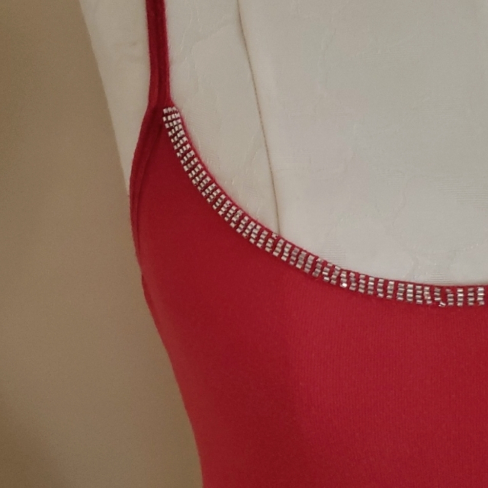 Express Racerback Red Tank Top Size Medium - Picture 3 of 8